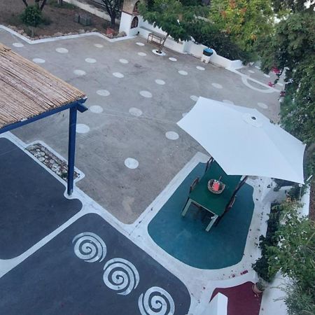 דירות Livadi  Ο Μπαξεσ מראה חיצוני תמונה