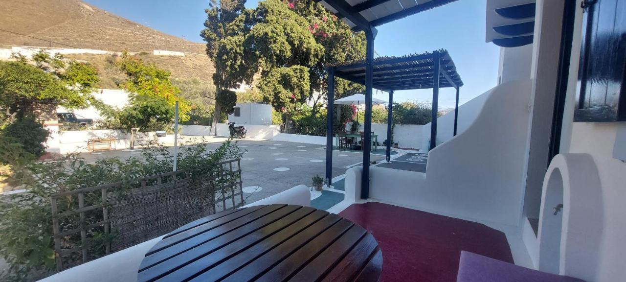 דירות Livadi  Ο Μπαξεσ מראה חיצוני תמונה